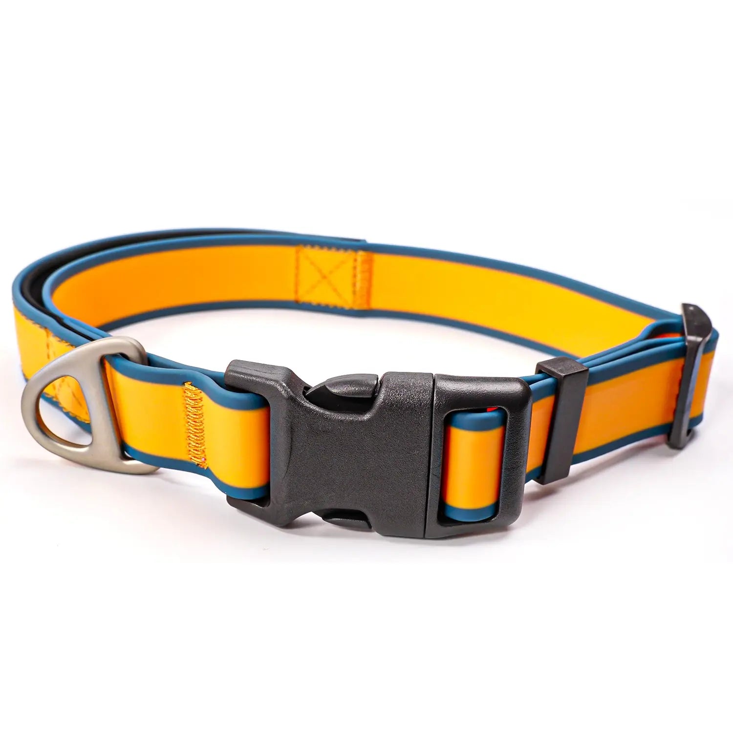 Fashionable New Tactical Collar Allows You To Better Control Your Beloved Dog Trendify Hubs